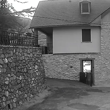 Gîtes chez Sylvie Arreau Extérieur photo